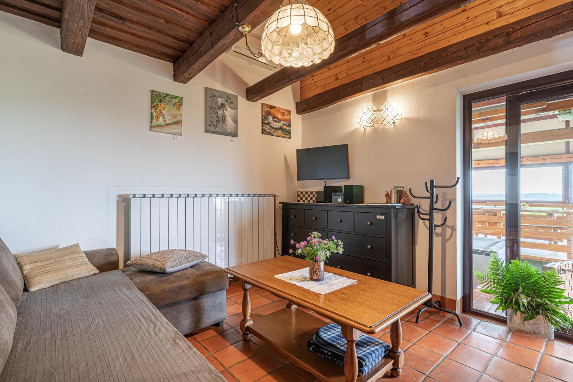 ליוטומר Holiday House Podhamer Marijan מראה חיצוני תמונה
